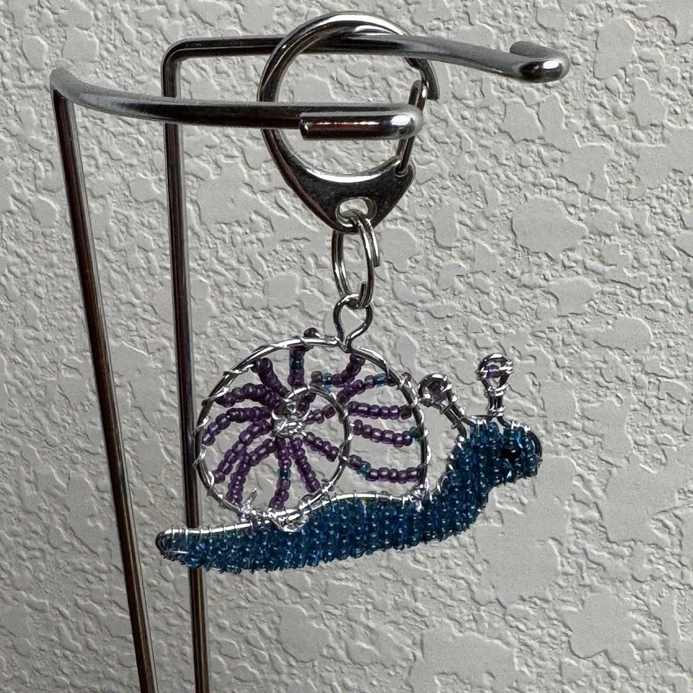 Handmade Beaded Snail Keychain Purse‎ Charm Blue Purple Wire Wrapped Art